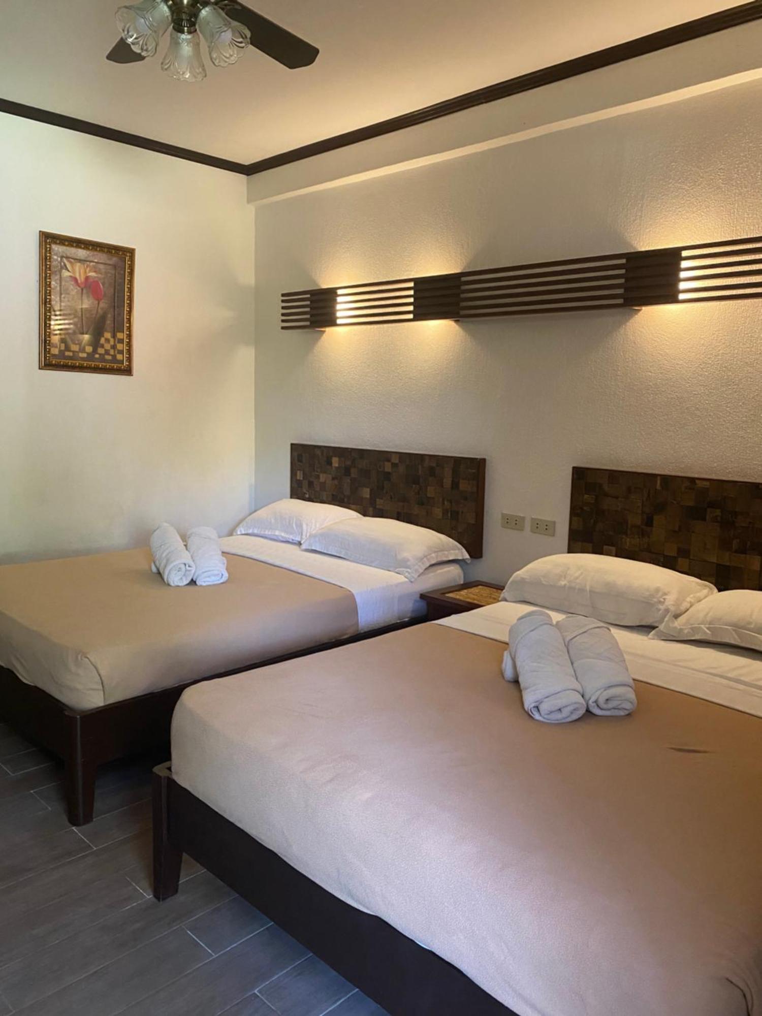 El Puerto Marina Beach Resort & Vacation Club Lingayen Екстериор снимка